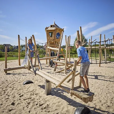Farmhouse In Limburg With Sauna & Hot Tub Villa *