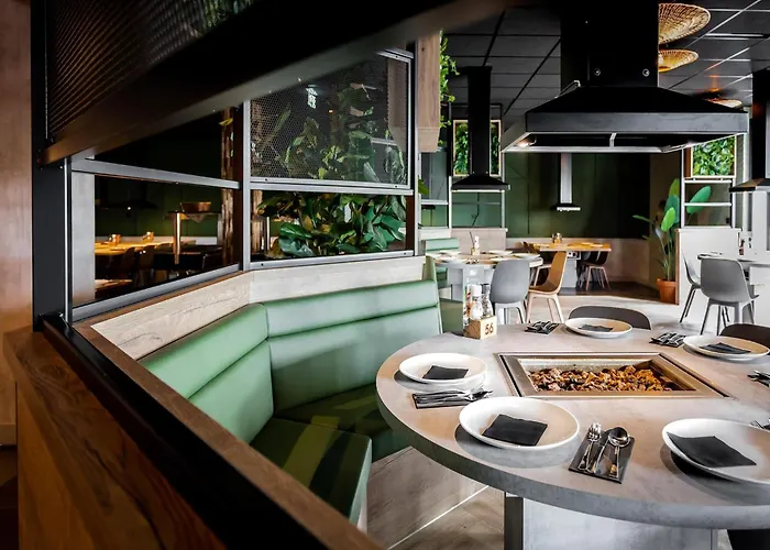 Вилла In Limburg With Sauna & Hot Tub *