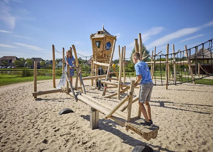 In Limburg With Sauna & Hot Tub Вилла *