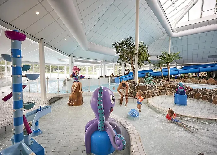 Вилла In Limburg With Sauna & Hot Tub *