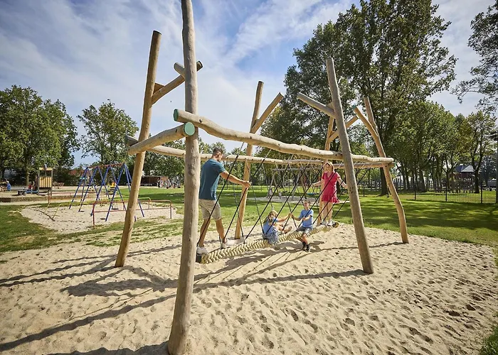 In Limburg With Sauna & Hot Tub * Roggel