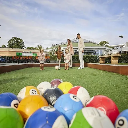 In Limburg With Sauna & Hot Tub * Roggel