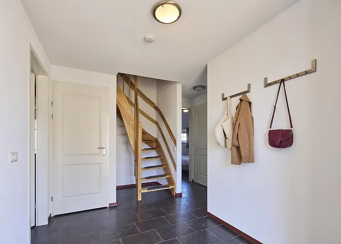 Villa In Limburg With Sauna & Hot Tub Roggel