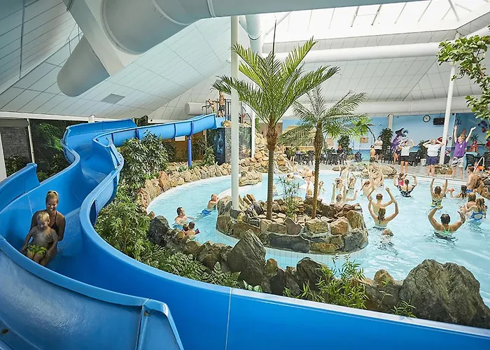 In Limburg With Sauna & Hot Tub Villa Roggel